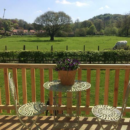 The Parcel Shed Hotel Gilling East Bagian luar foto